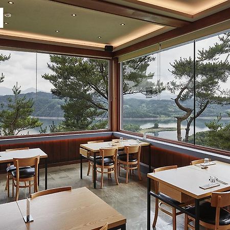 Club Es Jecheon Resort Chechon ภายนอก รูปภาพ